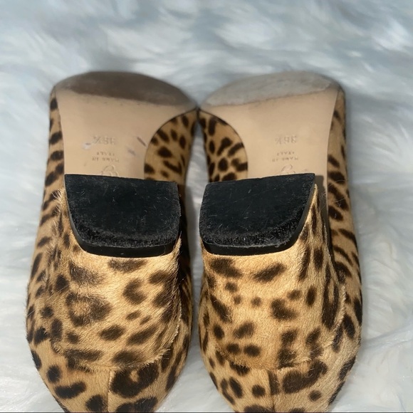 M. Gemi Block Heel Leopard‎ Pumps - Picture 13 of 15